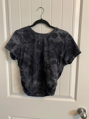 Lululemon Workout Tee